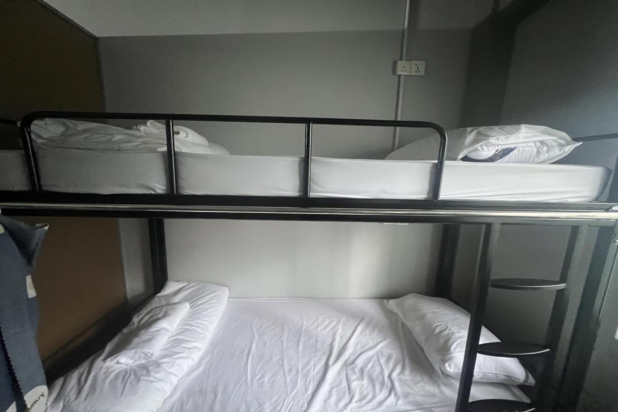 Makotel Hostel ايبوه المظهر الخارجي الصورة