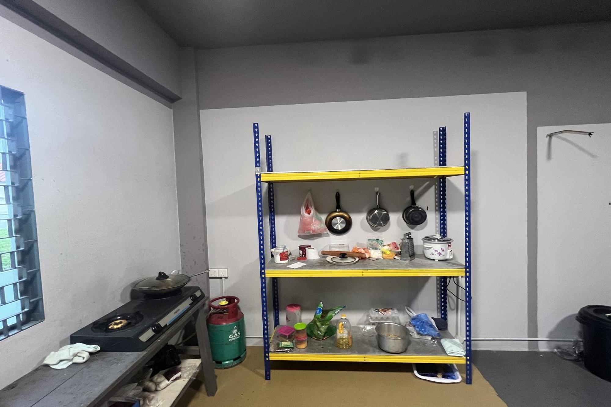 Makotel Hostel ايبوه المظهر الخارجي الصورة
