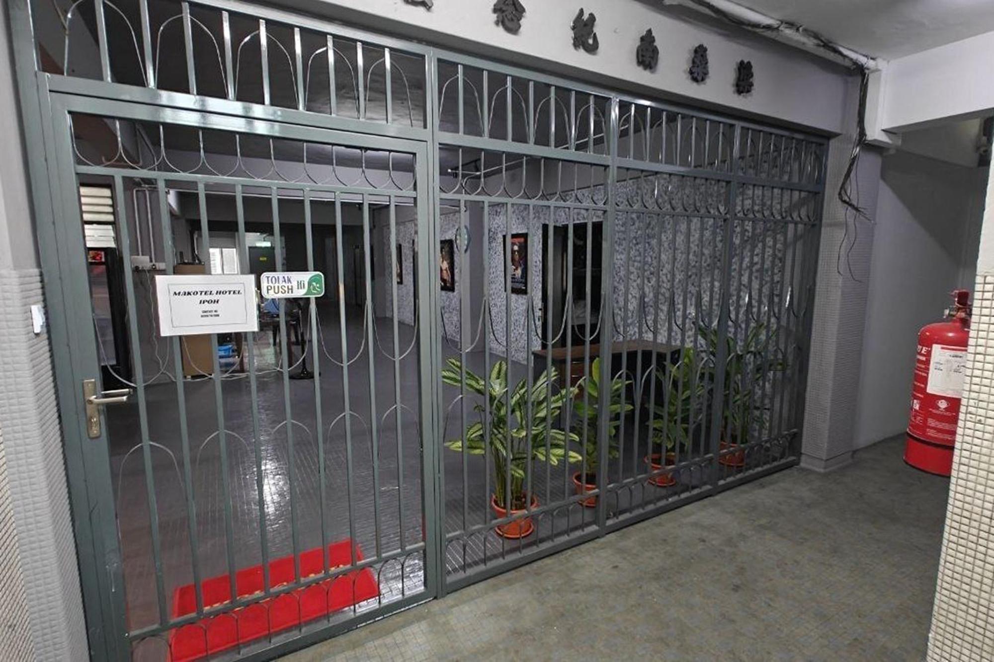 Makotel Hostel ايبوه المظهر الخارجي الصورة